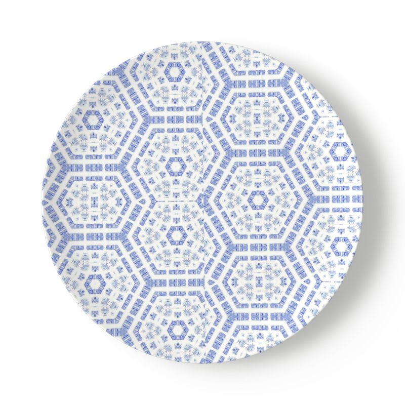 Medium China Plates 10.4 - 8 Plates / Wall Hanger